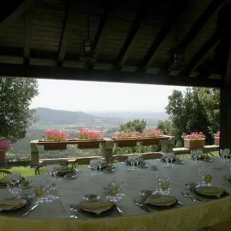 Apartment Ferienwohnung Fuer 4 Personen Ca 120 M In Cortona, Toskana Provinz Arezzo